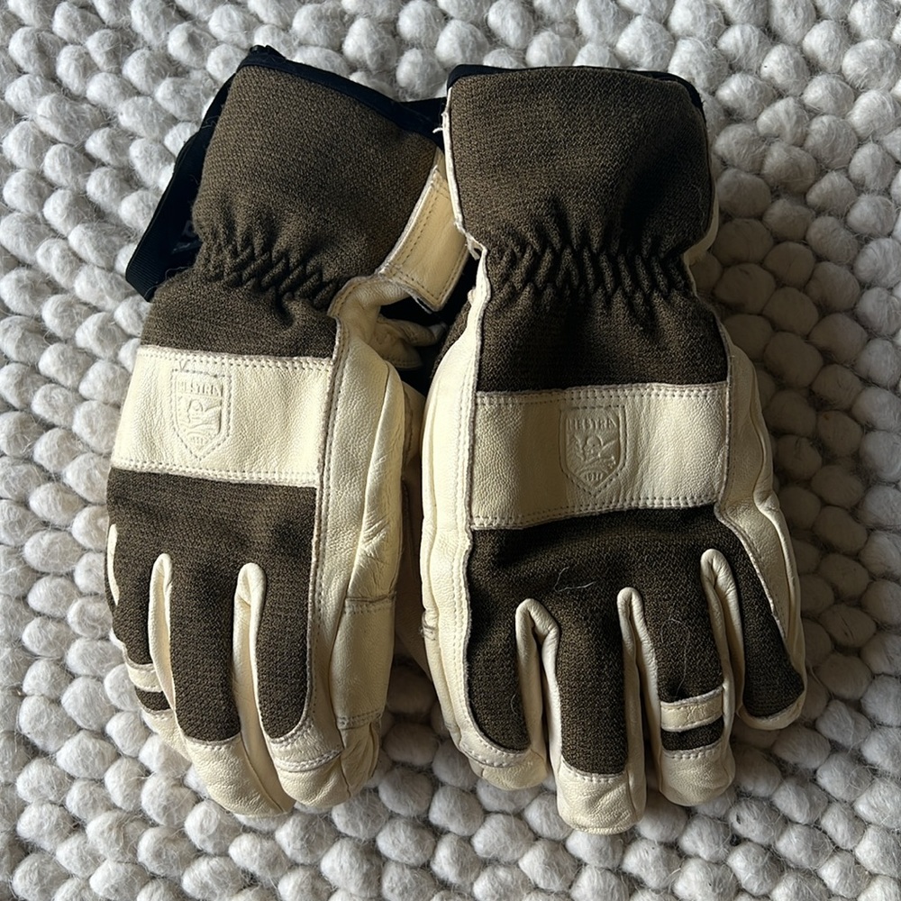 Hestra Tarfala Ski gloves - size 9 - Picture 2 of 4